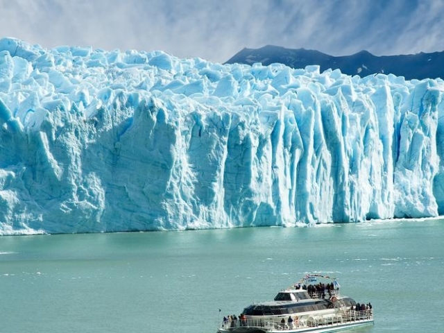 EL CALAFATE Y USHUAIA